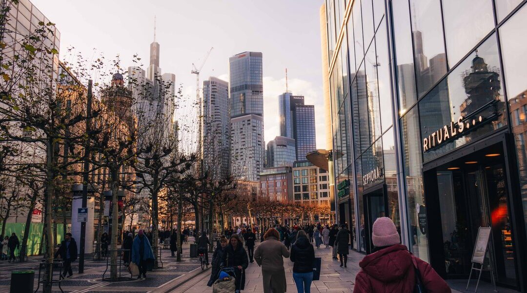 Praktikum in Frankfurt: Wohnung für 3 bis 6 Monate finden